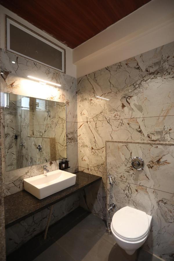 Chandan Kasturi Resort Dariāwad Екстериор снимка