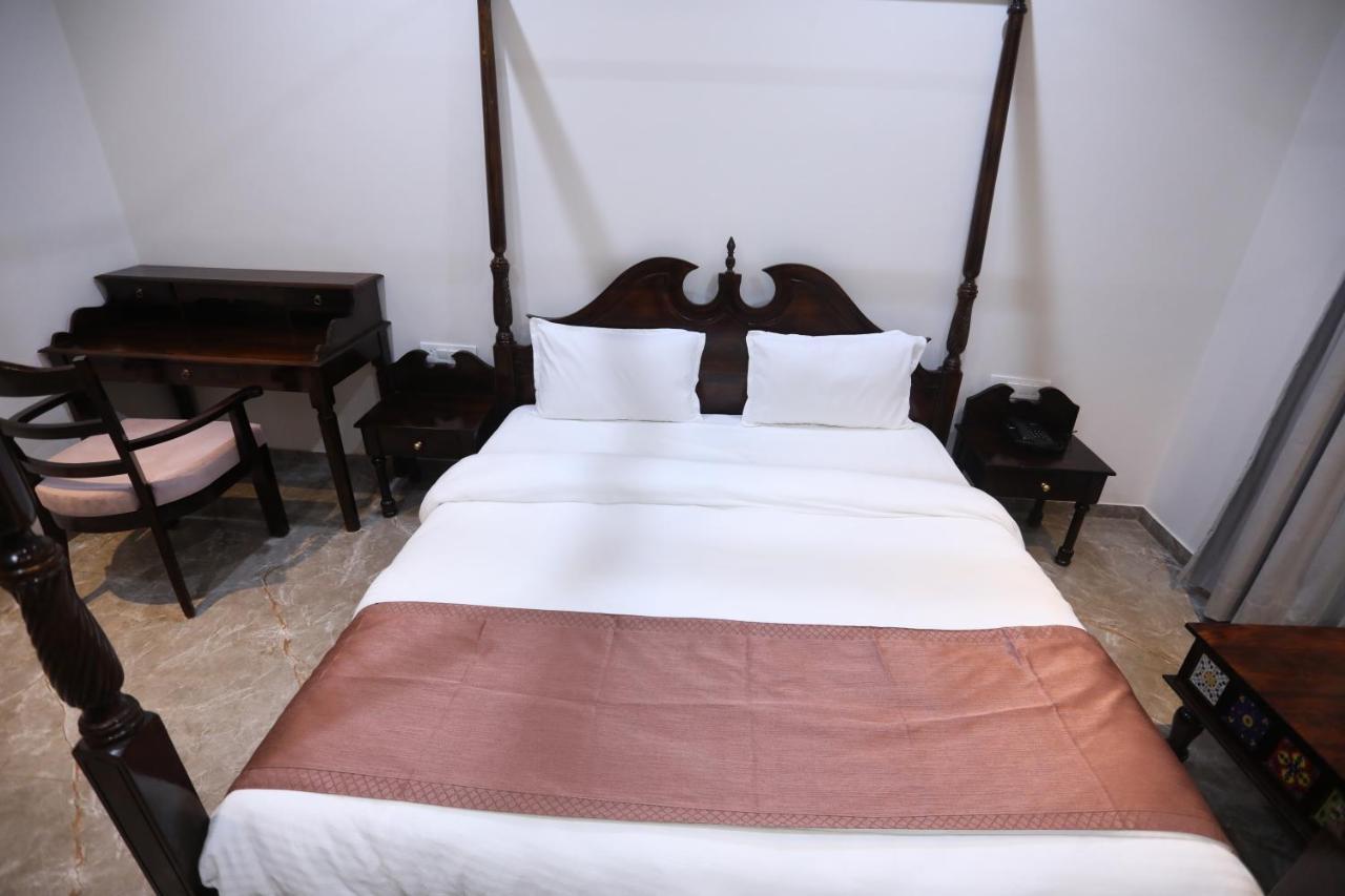 Chandan Kasturi Resort Dariāwad Екстериор снимка